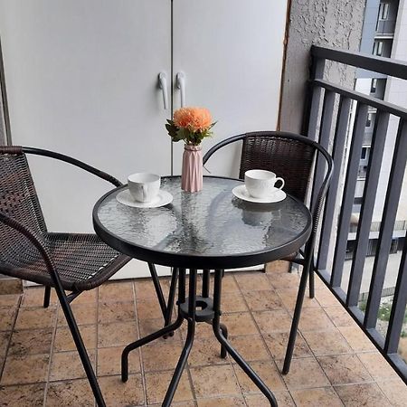 The Apartment For Comfortable Vacations In Tbilisi. Экстерьер фото